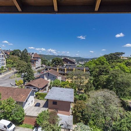 Rosa Edificio Solar Da Encosta Apartment Gramado Bagian luar foto
